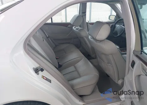 2000 Mercedes-Benz E 430 из США, поврежденный, VIN WDBJF70JXYB138938